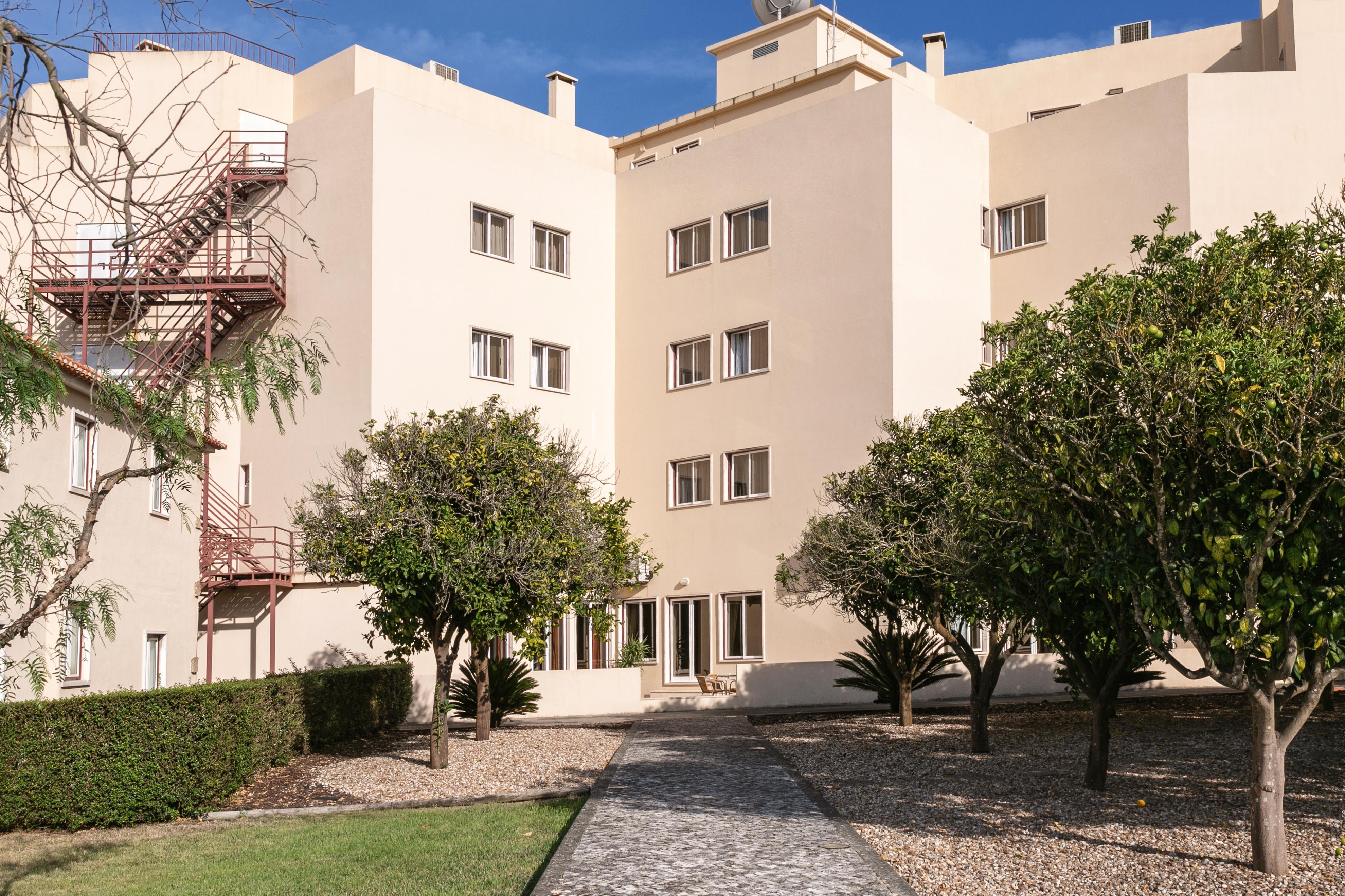 Hotel Comendador Bombarral Extérieur photo