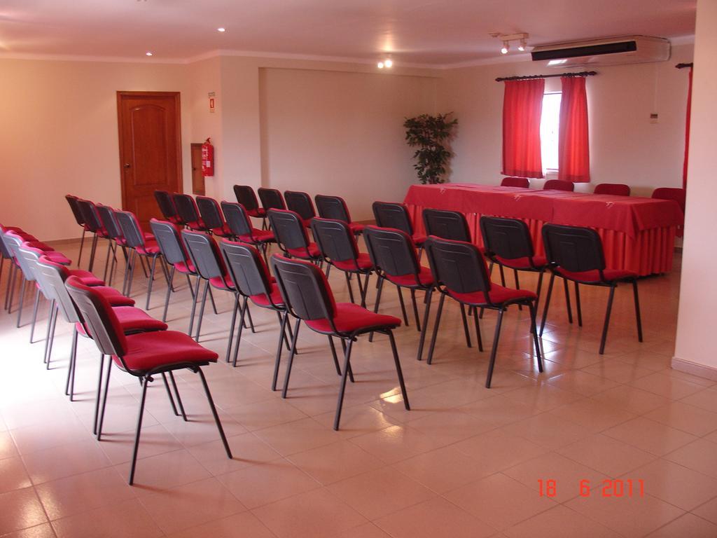 Hotel Comendador Bombarral Extérieur photo